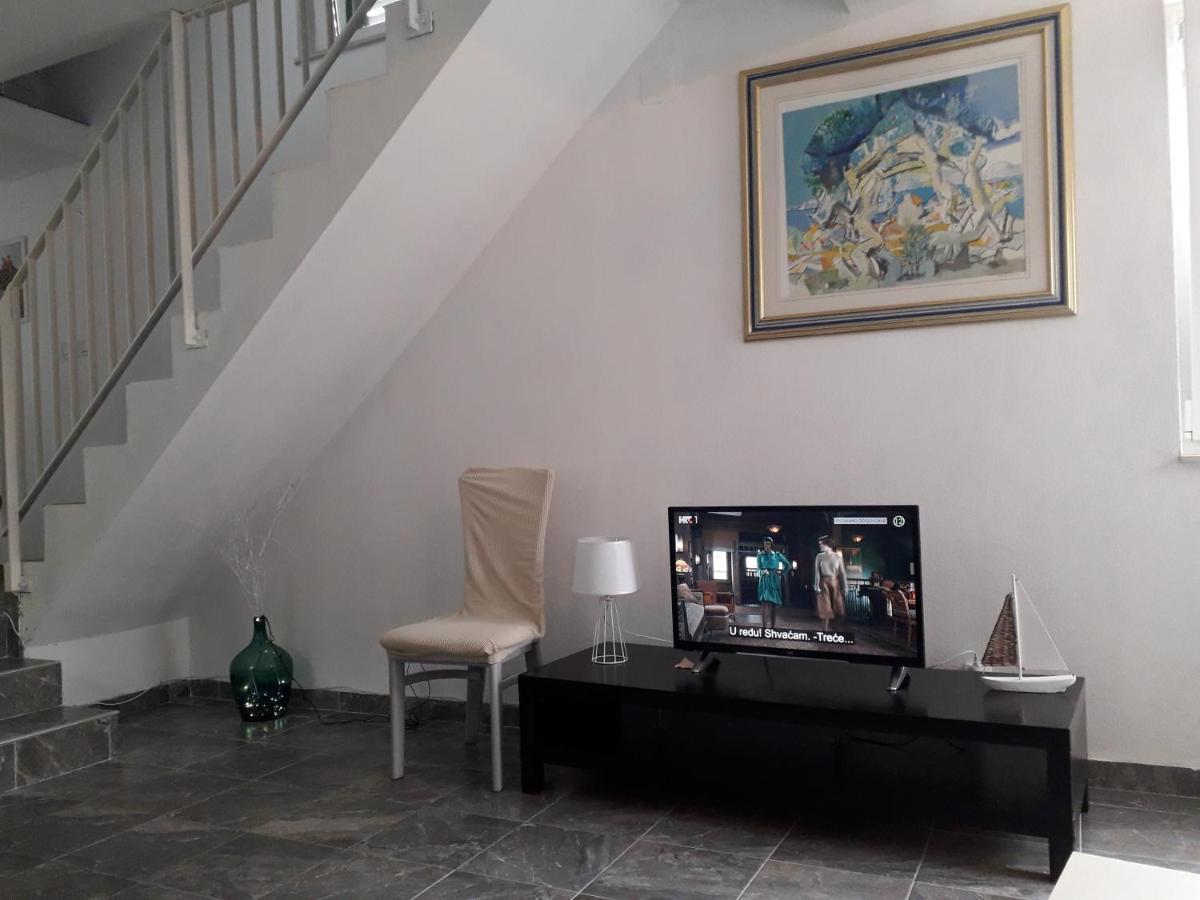 Apartment More Sumartin Dış mekan fotoğraf